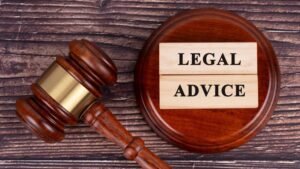 abogado ofreciendo asesoria legal gratuita jujuy