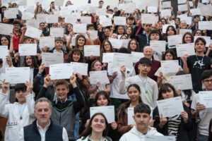 entrega de beca estudiantil en argentina