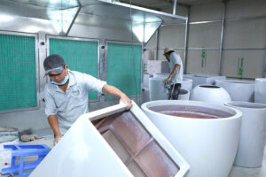fabrica de moldes de fibra de vidrio artesanal