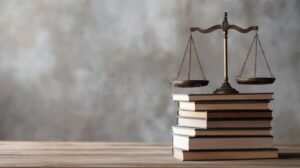 Qué requisitos necesito para hacer un posgrado en Derecho Tributario en UBA 9 libros de derecho y balanza juridica