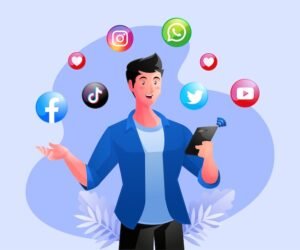 persona usando smartphone con iconos sociales